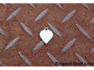 http://www.naramkyatorques.cz/325-thickbox/stainless-steel-heart-pendant.jpg
