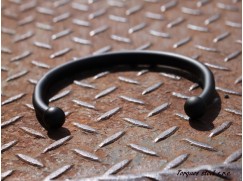 Torques náhrdelník nerezový z chirurgické oceli, vnitřní průměr (110 - 140mm) 10 mm černý komaxit